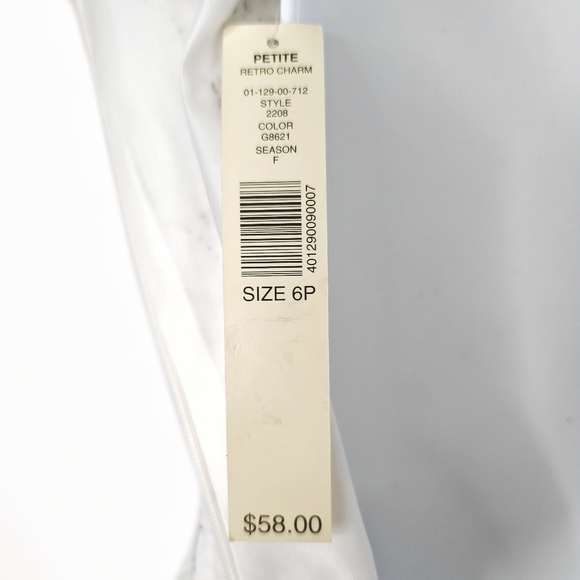 Amanda Smith Textured Floral Fit & Flare Dress - Picture 9 of 9